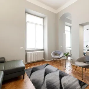  Daire Royal - Centro İtalya